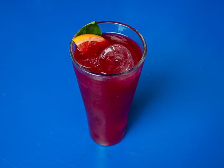 Imagen de Limonada de hibíscos y pomelo